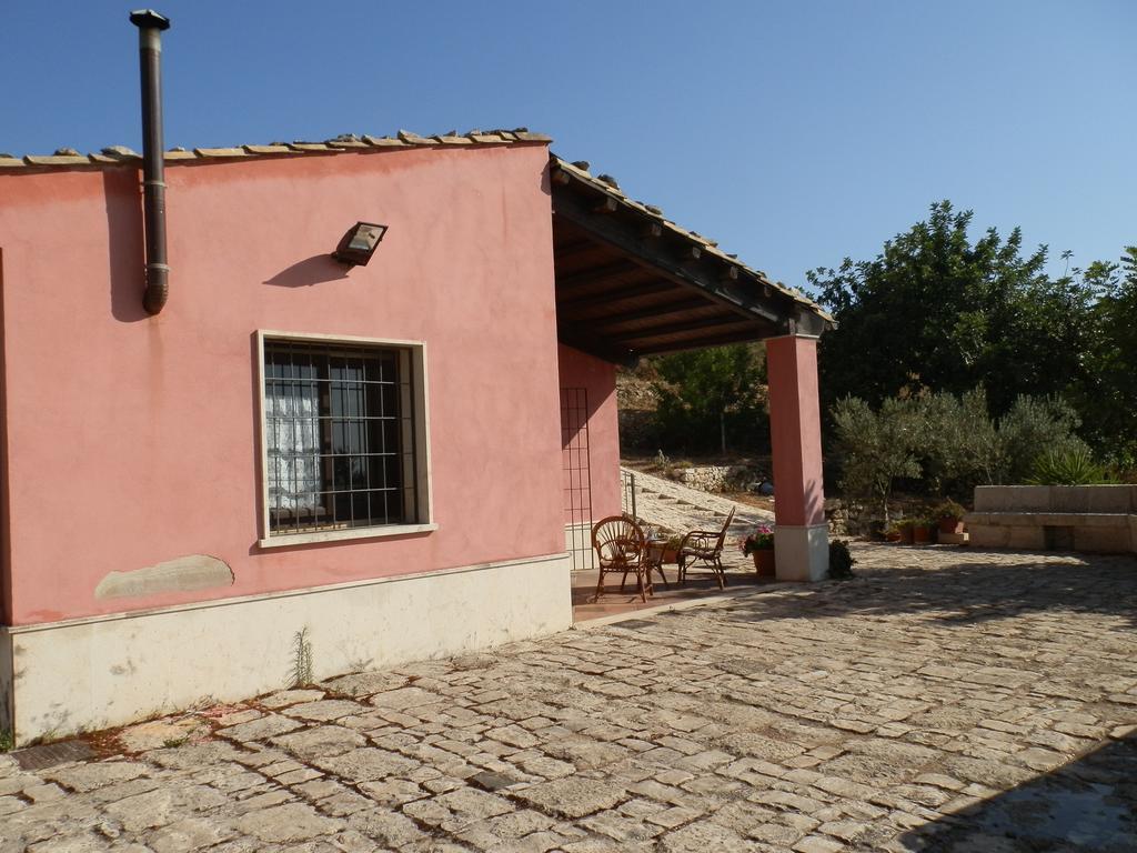 La Pietra Villa Chiaramonte Gulfi Værelse billede